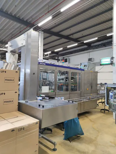 Tetra Pak, Cap 30 Flex, 2013, Helicap 23, 1000Slim Packaging, with Cap Storage and Conveyor