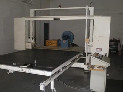 Pontotoc, Horizontal Foam Cutter, 88 inch (2235mm) Width, Cuts 52 inch (1320mm) Tall Buns, Automatic Table, Indexing with Vacuum