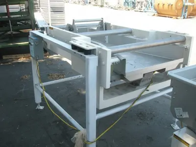 Allen Fruit Co, MGD46202, Vibratory Conveyor, 30" x 64", Stainless Steel