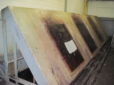 Heated Tables for Sampling Area, 1 Yard and 10 Yard Capacity