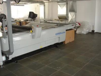 Gerber, GTXL, 2005, Automatic Cutting Machine with Synchron SY-51 Spreader, 1700mm Width