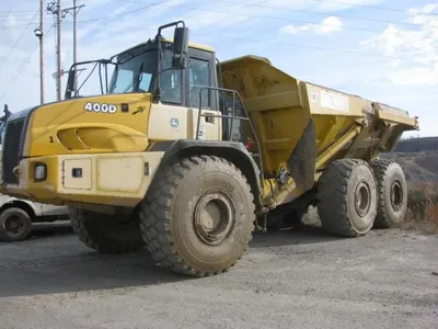 Deere, 400D, 2005, Offroad Dump Trucks, 14860 Hours, Replaced Engines
