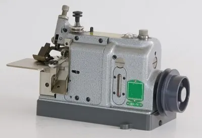 Abutted Seam Sewing Machine, Wet Application, Single Needle, Single Thread, 2250 RPM