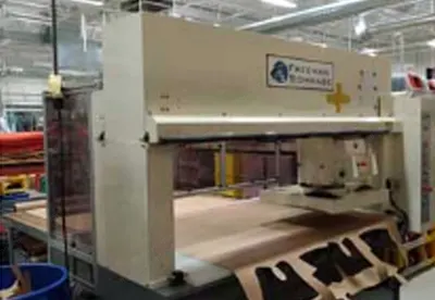 Freeman Schwabe, H25-2570, 2011, 25 Ton, 25x25 inch Head, 25x70 inch Base, Hydraulic Traveling Head Die Press