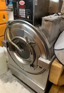 Unimac, 50 lbs Capacity Washer