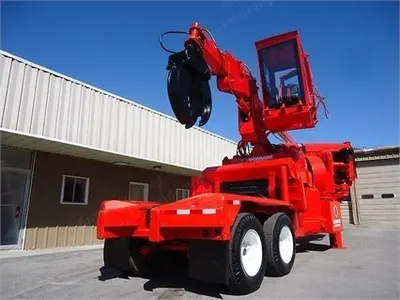 Morbark, 22, Whole Tree Chipper Mulcher, Cummins Diesel, Grapple Boom Loader