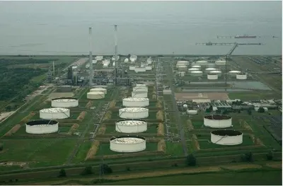 Badger Engineering, Oil Refinery, 280,000 BPD, Mobil Design
