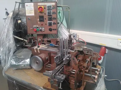 Kind, UNT-2000E, 1985, Label Cutting Machine
