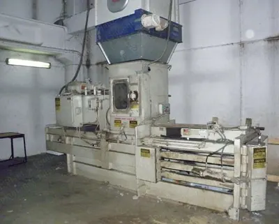 Lummus, 1999, Vertical Bale Press, 0.80x0.80x1.25m Bale Size, 200kg Bale Weight