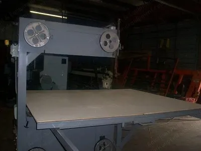Warehouse Star, Converted/Minimized Edge Saw Vertical Cutter, 30 inch Table Width, 23 inch Max Cutting Height, 1.5HP