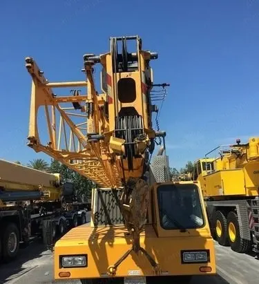 Link-Belt, HTC-8690, 2009, 90 Ton Capacity, 140' 5-Section Boom, 35'-58' Bi-Fold Jib, Cat C13 Engine