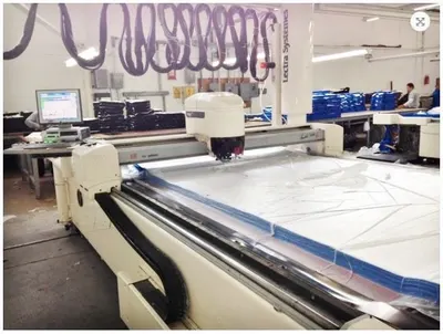 Lectra, Vector 7000 V2, 1999, Automated Cutting Machine, 220/440V Transformers