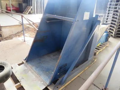 Polymer Systems, 1526A, Shredder, 50 HP, 15x26 inch Throat, 2500 lbs/hr