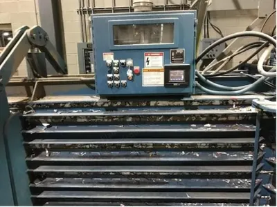 American Pac, Horizontal Auto Tie Baler, 1996, 20 HP, 30x29" Feed Opening, 7" Cylinder