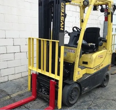 Hyster, S30FT, 2013, 3000 lbs Capacity, Triple Stage Mast, Sideshift