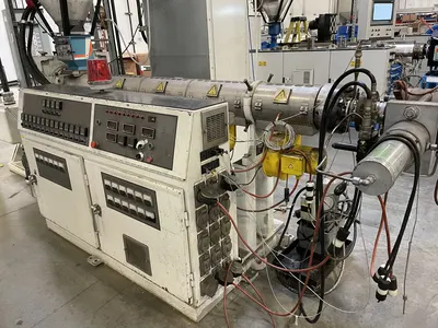 American Maplan, 3 Inch Extruder, 2000, 35:1 L/D, 200 HP
