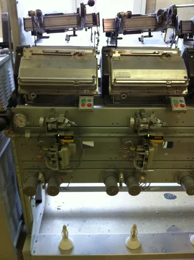 SSM, MFD Digicone, 1996, Combiwinder, 12 Bobbins, with Waxing, Loepfe Cleaner