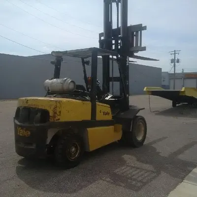 Yale, GLP110, 2001, 11000 lbs Capacity, 110-160 Two Stage Mast, LP Gas, Sideshifter