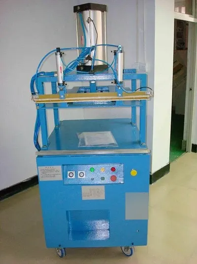NovaStar, PQ105, Pillow Vacuum Packing Machine, 645x1000mm Compressing Area, 2 pcs/min Capacity