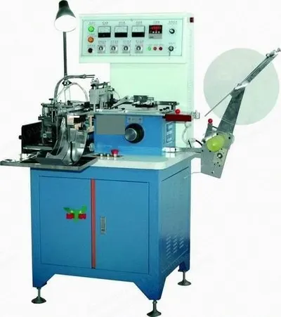 NovaStar, LR108, Automatic Label Cutting and Folding Machine, Centre Fold, 2.4kW, 200m/min