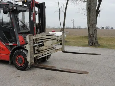 Cascade, 70D-CFR-24BR3, Rotating Fork Clamp, Class III Mounting, 60 Inch Forks