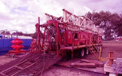 Franks, Rocket 658, Workover Rig, Detroit 8V-71 Engine, Pemco 96' Mast, McKissick 100-Ton Block