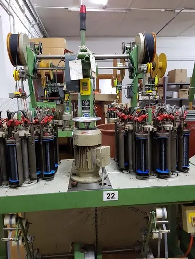 Herzog, HP 16-16/100, Braiding Machines, 16 Carriers, with On-Rolling Facilities