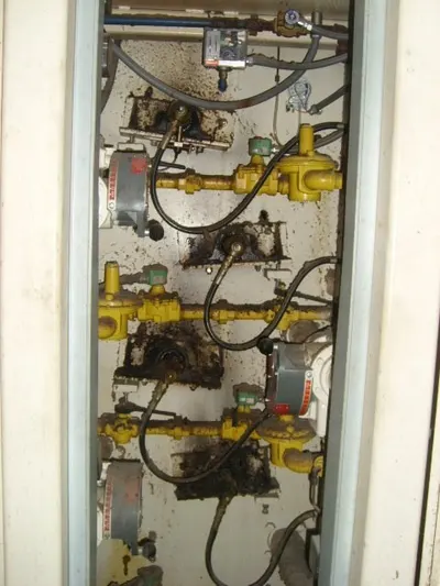 Menzel, Morrison, Singer Wide Width Wash Boxes, 1997, 132" to 138" Roller Face, 40 Yard Content, 575V