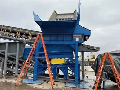 SSI, Primax 4400, 2011, 400 HP, 20 to 80 Tons per Hour, 76.5x95.5 inch Cutting Zone