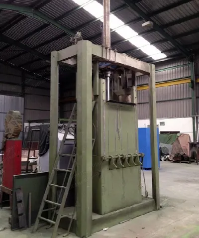 Llorpic, Prensa, 60 Tn, 1300x770mm Bale Size, 15 CV
