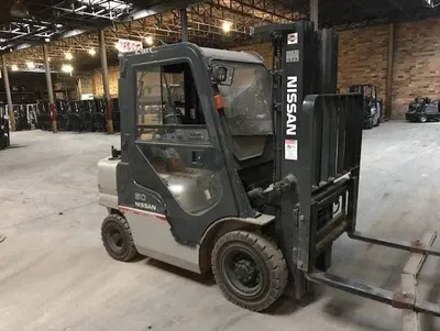 Nissan, PF50LP, 2009, 5000 lbs Capacity, Triple Stage Mast, LP Gas, Cab with Heat