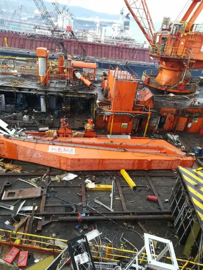 Hydralift, Offshore Knuckle Boom Crane, 2002, 20 Inch Gripper Claw