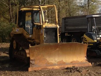 Caterpillar, D6M XL, 2002, Crawler Tractor, 9906 Hours, Cable Winch