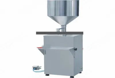 NovaStar, FC100, Hand Sanitizing Filling Machine, 200 to 1000 ml, Single Nozzle, 30 L Hopper
