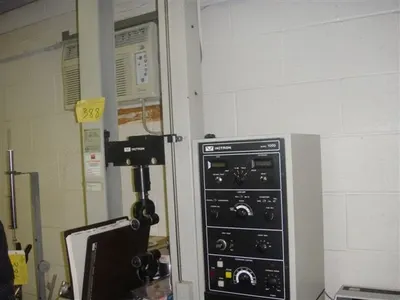 Instron, 1000, Cloth Tester, Pneumatic Jaws, 1000 lbs Load Cell