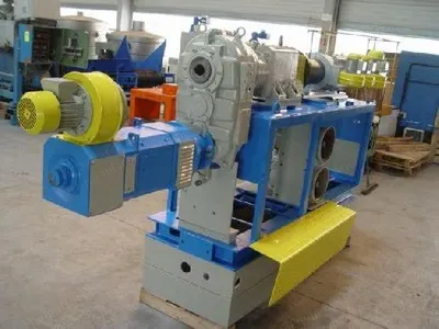 Krauss Maffei, KMD 2-50 KK, 1994, Twin Screw Extruder, 25kW, 50 to 103mm Diameter, 1060mm Length