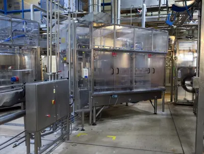 Filmatic, 32/8, Bottle Filling Machine, 32 Filling Heads, 8 Capping Heads, 180 bpm