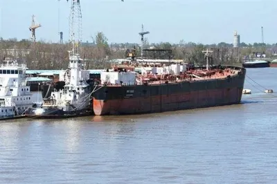 Bollinger, Articulated Pusher Tugs, 1981-1982, 559 Gross Tons, 4326.8 kW Total Power, 39.01m LOA