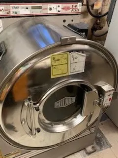 Milnor Washer, 55 lbs Capacity