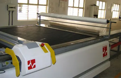 Investronica, Topaz, 2003, Cutting Width 2000mm, Max Cutting Length 1800mm, Height 70mm