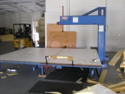 Femco, Bun Vertical Band Saw, 50" Cut Height, 84" Outside Blade, 66" Inside Blade