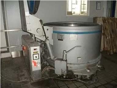 Krantz Centrifuge, 125kg, 1989, 1200mm Cylinder Diameter, 730 RPM