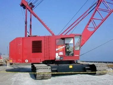 Manitowoc, 4100 S2 Vicon, 1983, 230-Ton Capacity, 240ft Boom, 60ft Jib, Cummins Diesel Engine