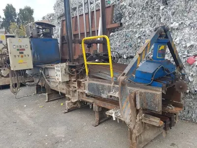 Imabe, H 80 /70 25 C.V., 1999, 60 TM Press Power, 800x700mm Bale Size, 2 to 3 TM/Hour Capacity