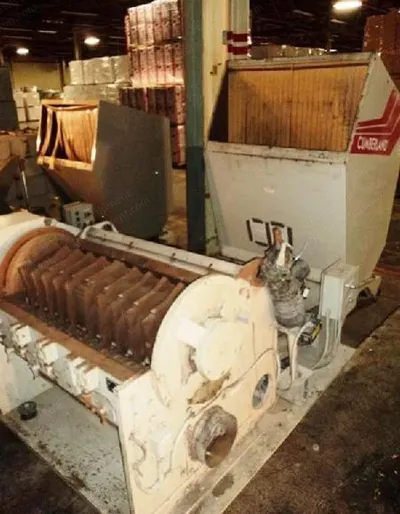 Cumberland, X1400, 2000, 24x56 inch, 150 HP, 5-Knife Open Rotor