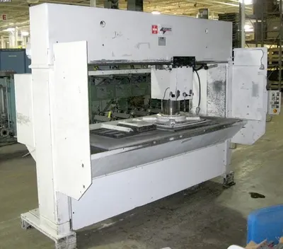 Schoen/Sandt, 7072M, 1999, 25 Ton Hydraulic, 850x2500mm Cutting Area, Traversing Head