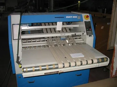 Jensen, Busy Bee 3, 1996, Folder/Feeder