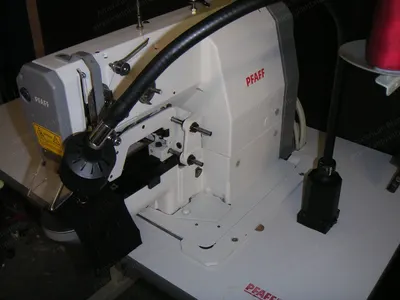 Pfaff, 3339, D/Tack Jacket Sewing Machine, Excellent Condition