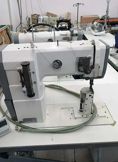 Pfaff, 1295 / 471, Single-Needle Lockstitch Postbed Sewing Machine, Max Speed 1900 rpm, Max Stitch Length 6mm