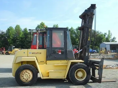 Hyster, H165XL, 1999, 16500 lbs Capacity, Diesel, Two Stage Mast, Side Shift